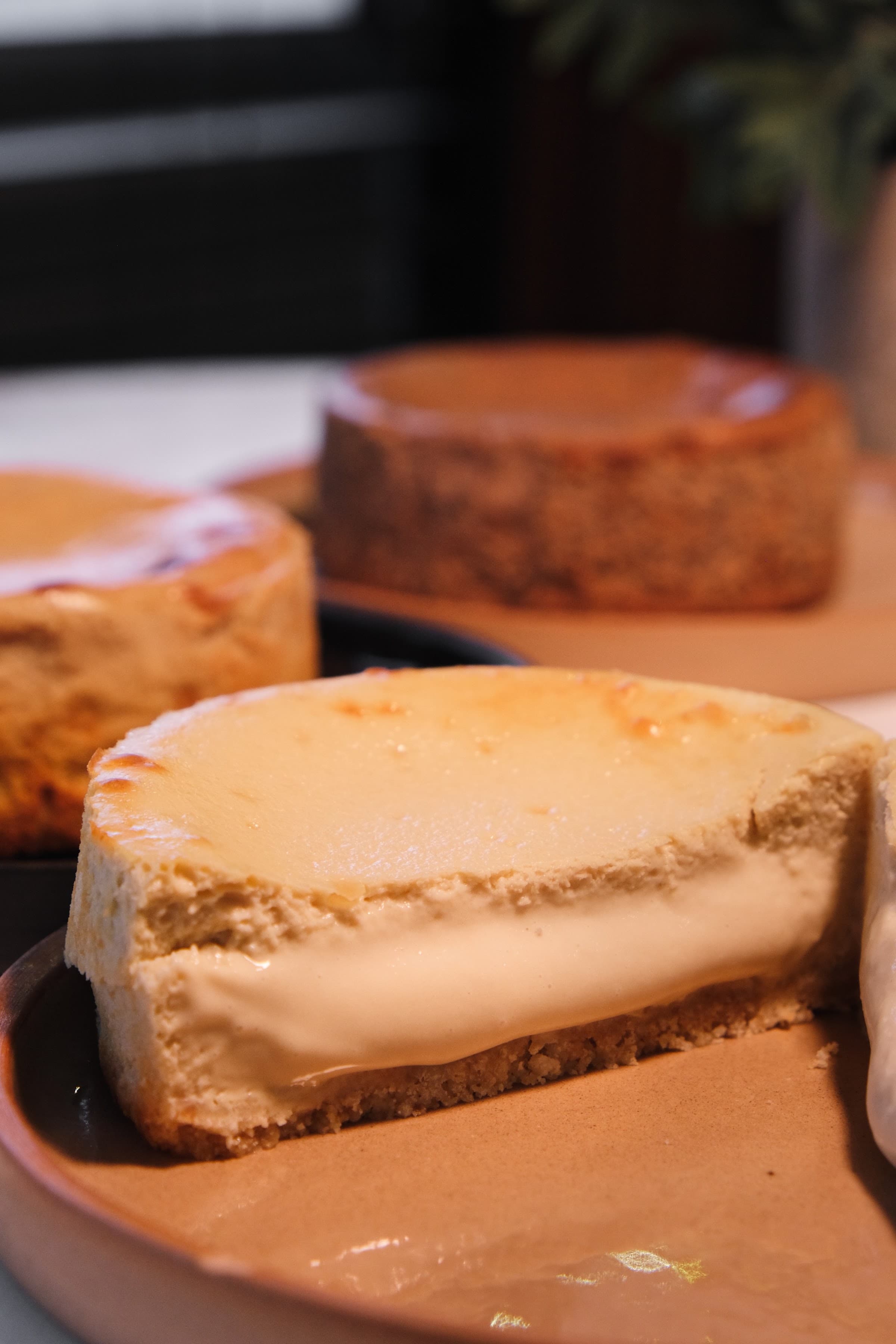 Detalle de una tarta vasca Gozo Taste